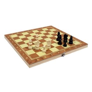 Шахматы деревянные (поле 24 см) фигуры из пластика (Арт. P00039)